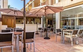 Royal Sunset Beach Club